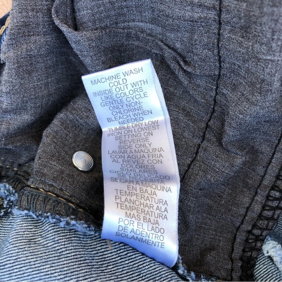 Democracy Boho Slim Straight Flood Distressed Raw Embroidered hem Jeans Size 8 - Picture 15 of 15